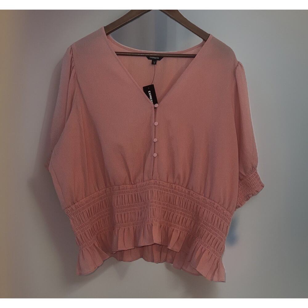 NWT Express Blush short sleeve 1/2 button down elastic waist cropped